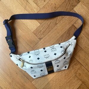 MCM Fanny pack
